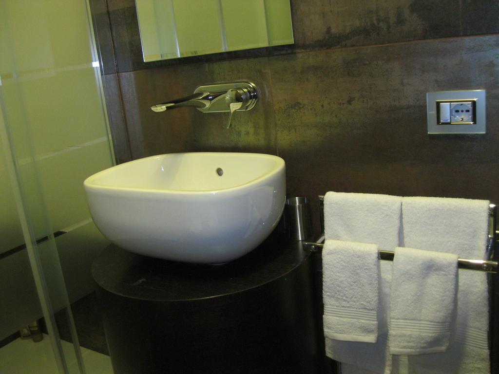 A14 Business Suite Sesto San Giovanni Quarto foto
